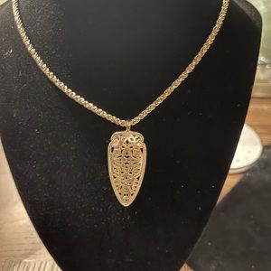 Kendra Scott Sienna Pendant Necklace in Gold